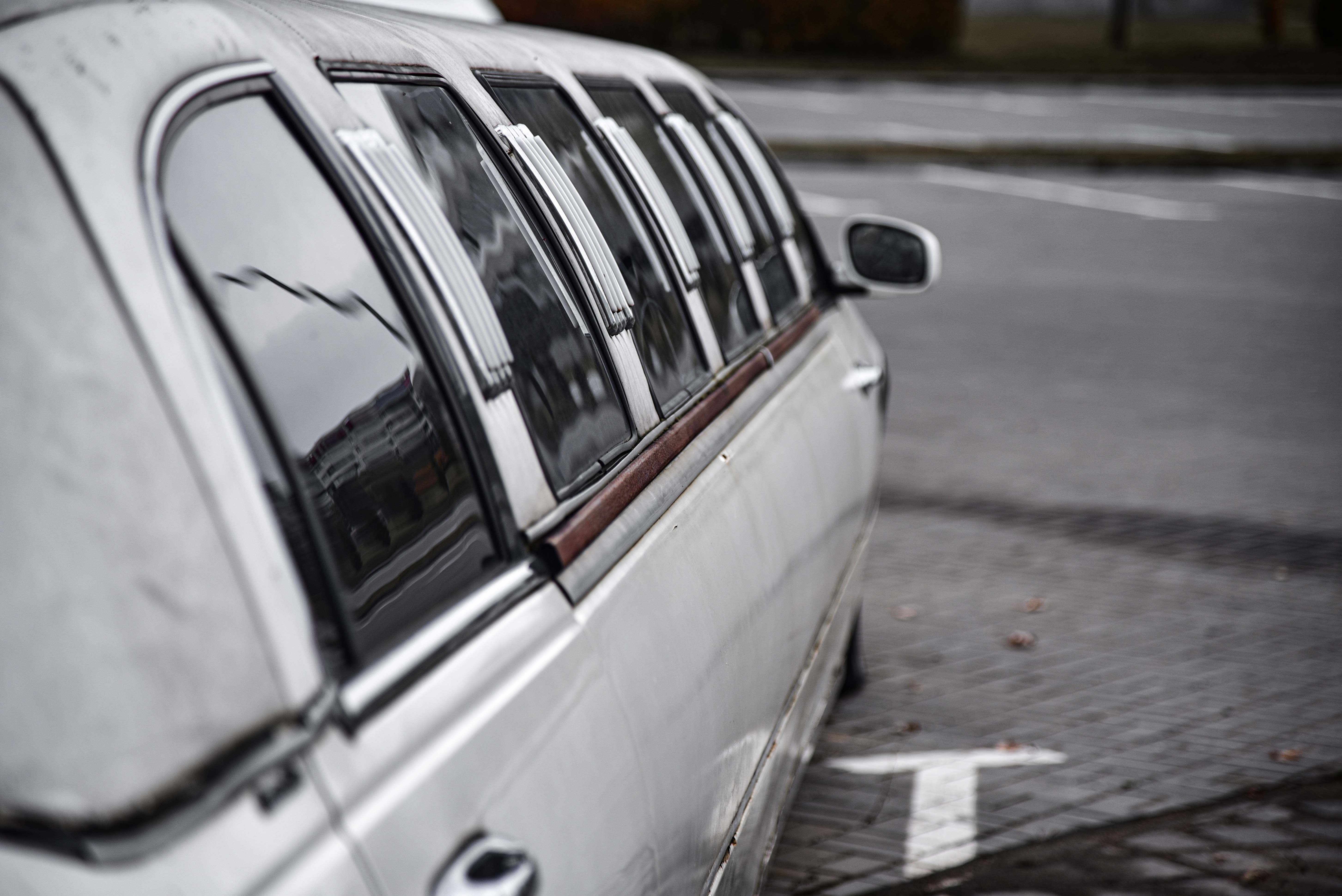 Limousines
